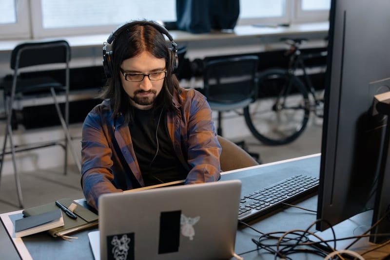 Why Claude Code Works Better When You Delegate